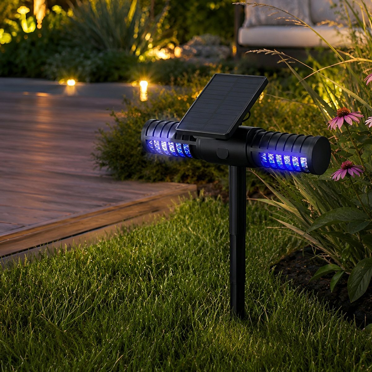 Solar Waterproof Outdoor Bug Zapper - Flare Shack