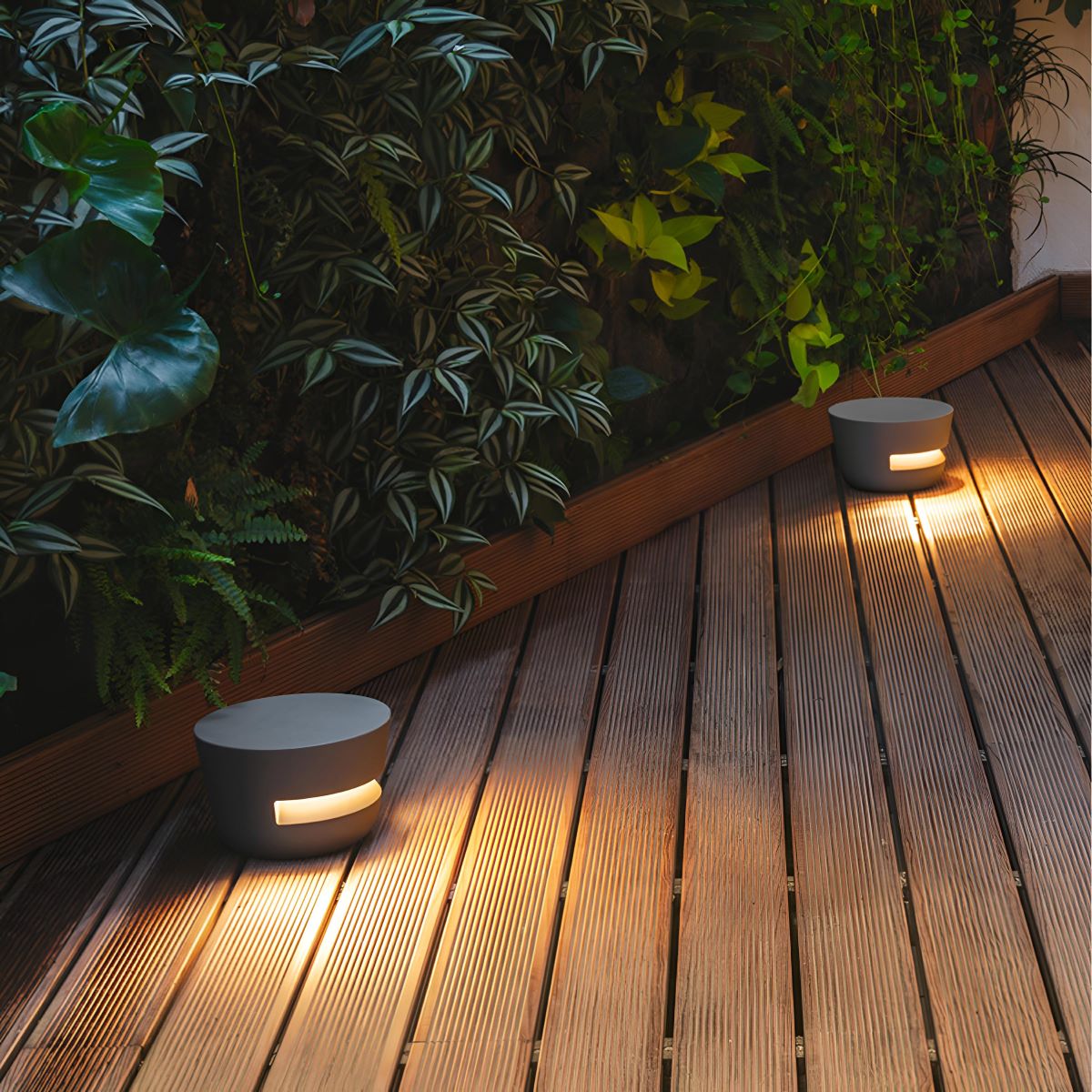 Solar Waterproof Round LED Outdoor Landscape Lighting - Flare Shack