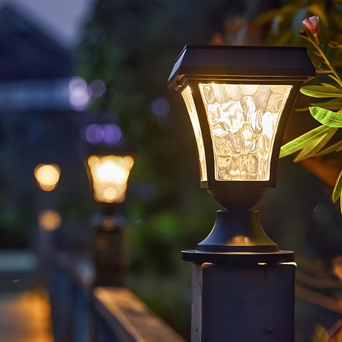 Solar Waterproof Water Wave Lampshade LED Outdoor Post Lights