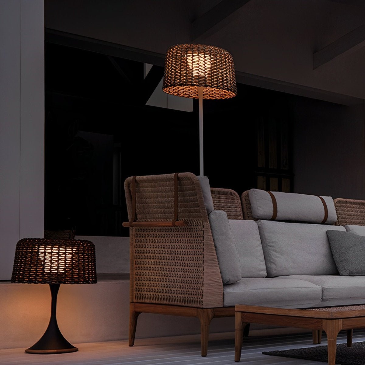 Waterproof Weave Shade LED Outdoor Floor Lamp