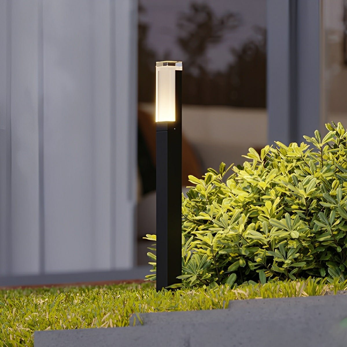 Square Column Modern LED Outdoor Pathway Lights - Flare Shack