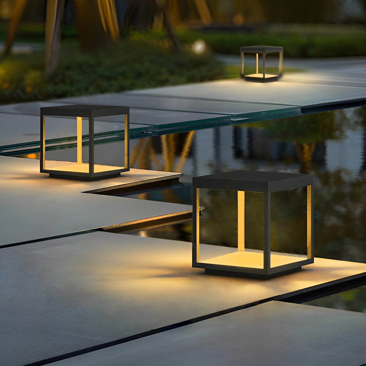 Square Hollow Frame Waterproof LED Courtyard Solar Post Cap Light - Flare Shack