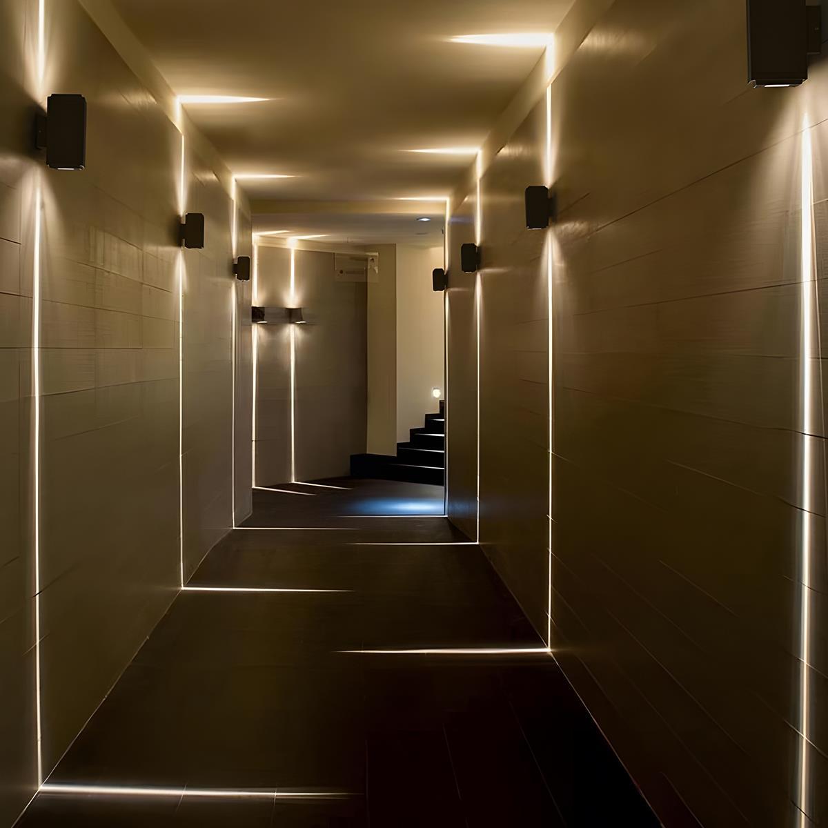 Square Waterproof Outdoor Up and Down LED Spot Lights Exterior Wall Washer Light