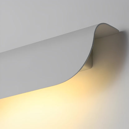 Waterproof Minimalist Arc-shaped LED Outdoor Wall Light