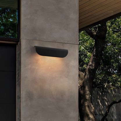 Waterproof Minimalist Arc-shaped LED Outdoor Wall Light