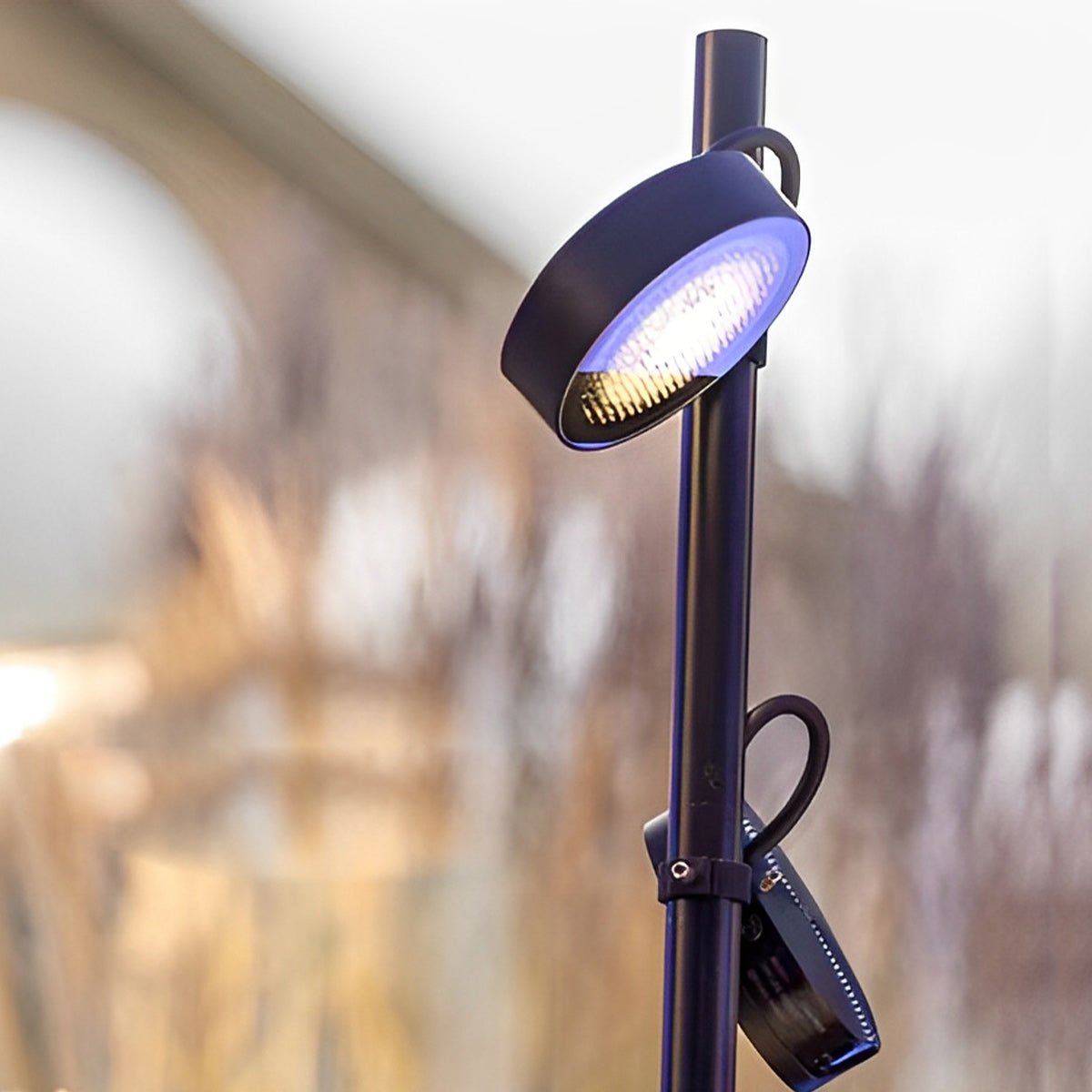 Modern Outdoor Pathway Lighting - IP65 Waterproof Aluminum Street Lamp