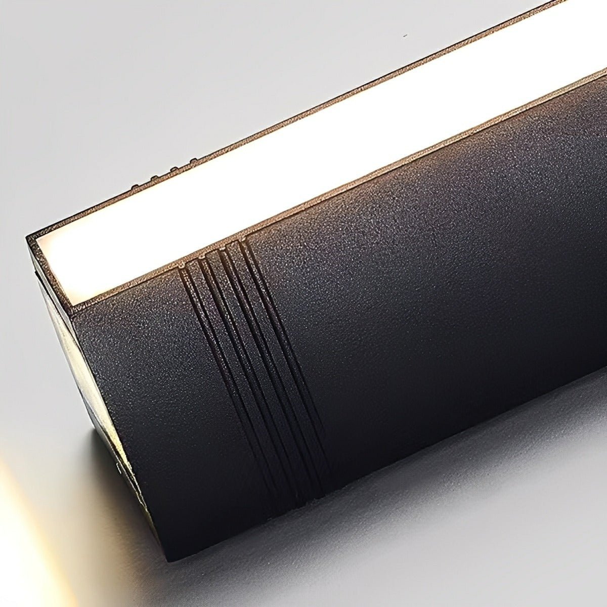 Waterproof Modern Triple-Direction Glow Outdoor Porch LED Wall Lights