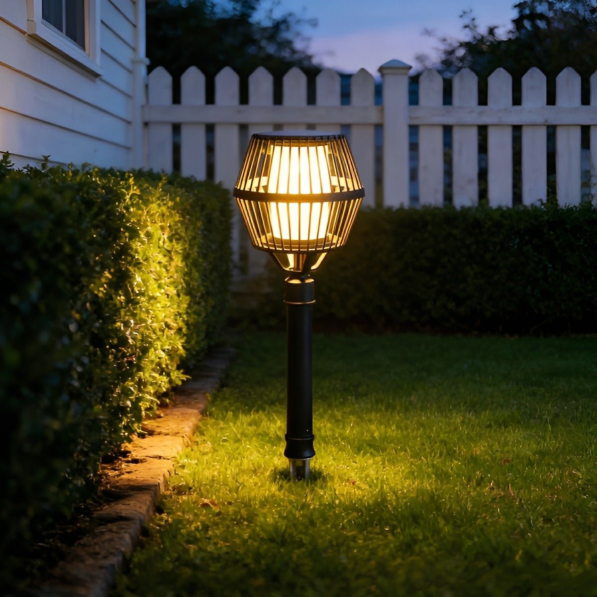Waterproof Outdoor LED Lawn Landscape Lighting - Flare Shack