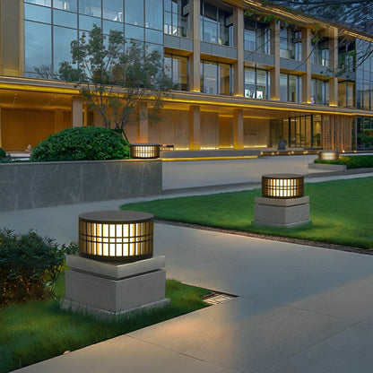 Waterproof Round Powerd LED Outdoor Post Lights